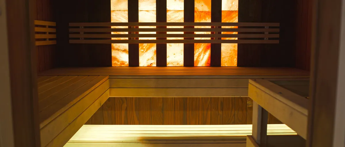 Sfeervolle sauna voor ontspanning en herstel